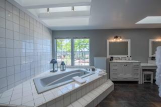 Hilltop Oasis - Templeton - 3