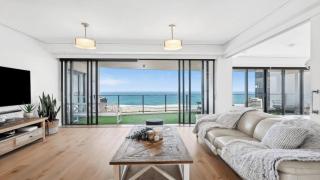3BR Sub-Penthouse with Breathtaking Ocean Views - Gold Coast - 6