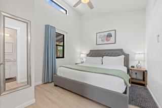 Rivers Edge Cottages with Hot Tub - Tivydale - 2