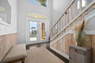 Huge Vacation Home! Community Boardwalk to the Beach! - Port Aransas - 2