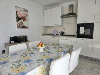 Apartments with parking space Vodice - 20788 - 4