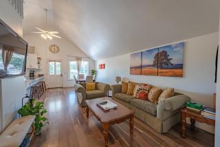 Red Barn Loft - Templeton - 9