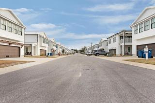 Stunning 3br/25ba, Pet Friendly, sleeps 12 - Orange Beach - 3