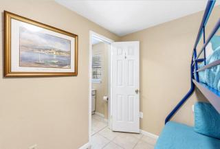 Byron's Beach House - Gulf Shores - 5