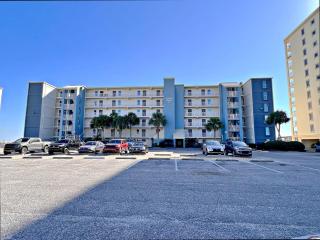 Island Shores - 8