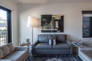 121 Hotel by AvantStay Modern Comfort in Nashville's West End - Nashville - 6