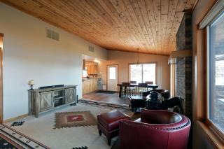 Marina Hideaway - Hayward - 8