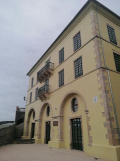 U-Hotel Aduana Ribadeo - Ribadeo - 0