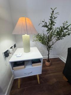 A cozy and spacious apartment - Dudley - 8