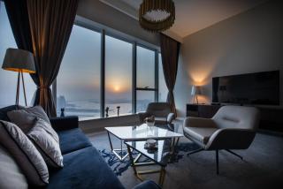 Maison Privee - Chic Coastal Escape with Open Sea Vws on Palm Entry - 9