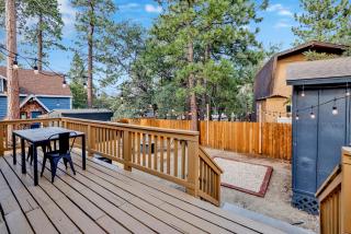 Large bear lodge #2488 - 7
