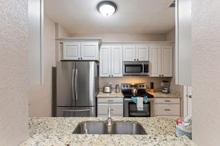 Condo in Gated Windsor Hills - 2