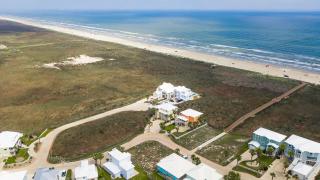 Casa Azul - Boardwalk to the Beach! - 2