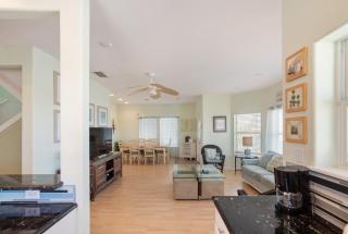 Turquoise Treasure - Boardwalk to the Beach! Beach Gear Credit I - 0