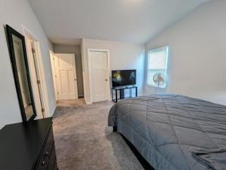 Home away from Home! - Des Moines - 8