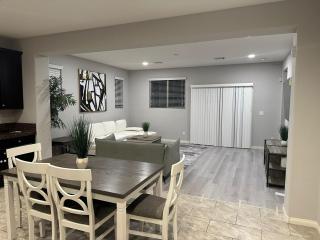 Gated SW Las Vegas home near 215, LAS, Red Rock, Summerlin - Las Vegas - 5
