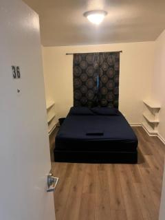 Van Nuys Vibe -  - 8