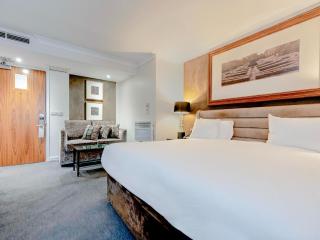 The Landmark Hotel and Leisure Club DLX DBL - Perth - 2