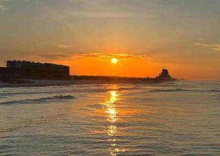 Beautiful 3br/25ba w/ Kayak access, Sleeps 10 - 6
