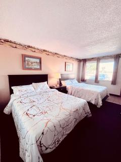 Dakota Inn - Huron - 6