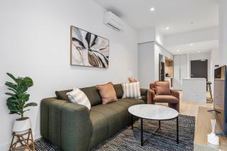 Stylish West Side Place 1B - Luxe Apt with Gym and Pool - Melbourne - 9