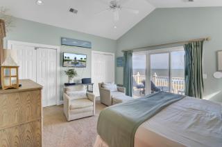 Grand Pavilion 60 by Wild Dunes, Oceanfront Home - Isle of Palms - 3