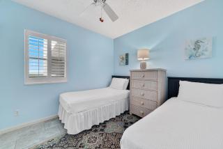 Stunning Views, 3BD/2BA w/ Private Balcony - Orange Beach - 1