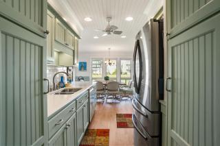 133 Captain John Fripp - 3 BD/2 BA with Resort Amenities! - 4