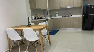 Lovely 3 rooms full AC 2-7 pax -GM - Cruise Terminal - Klang - 4