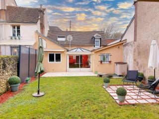 Maison avec jardin à Châteaudun, près de Paris - FR-1-581-149 - 0