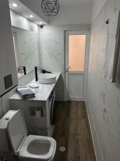 Centrale Guesthouse - Vlora - 7