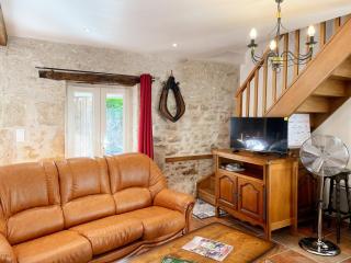 La Grange: Gîte Confort à Briou, 5 Chambres - FR-1-491-471 - - 1