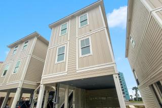 Newly Built, Luxury Home w/ pool & beach access - Gulf Shores - 1