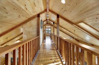 Shady Lane Lodge: Hot-Tub and Game Room Wheelchair Access - Fredericksburg - 4