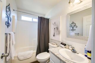 True Blue Family Home - Meridian - 1