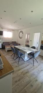 Rozmaring Apartman Csopak - Csopak - 8