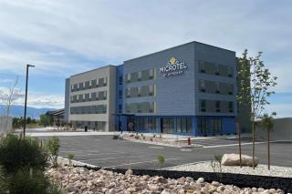 Microtel Inn & Suites by Wyndham Tooele - Tooele - 0