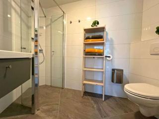 Holiday home with 2 bedrooms - Zwiggelte - 8
