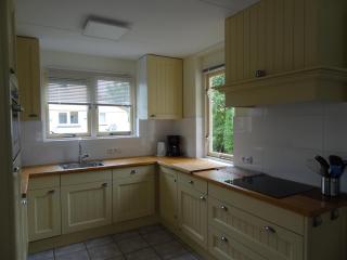 Holiday Home in Zeeland with Garden Terrace - Wemeldinge - 9