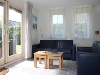 Holiday Home in Zeeland with Garden Terrace - Wemeldinge - 7