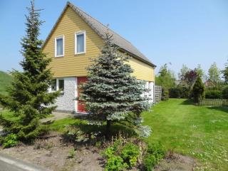 Holiday Home in Zeeland with Garden Terrace - Wemeldinge - 1