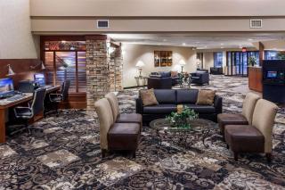 AmericInn by Wyndham Watertown - 9