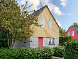 Holiday Home in Zeeland with Garden Terrace - Wemeldinge - 4