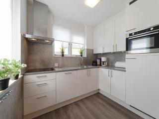 Holiday Home in Zeeland with Garden Terrace - Wemeldinge - 7