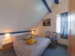 Holiday Home in Zeeland with Spacious Garden - Wemeldinge - 1