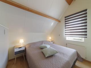 Holiday Home in Quiet Park with Garden - Wemeldinge - 7