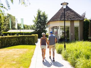 Chalet in Netherlands by Scenic Pond - Veldhoven - 5