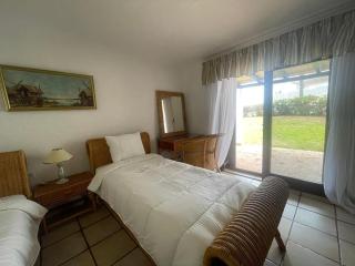 Palm View Villa with Pool in Golf Cabonegro - Cabo Negro - 9
