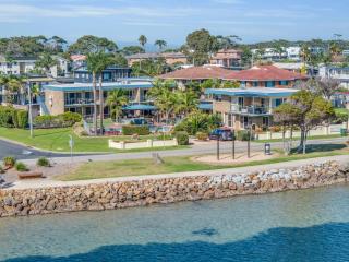 Lakeside Apartments 8 - Merimbula - 1