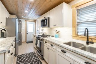 Sunny forest cottage #1924 - Big Bear Lake - 1